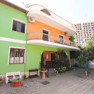  Hostal Osho