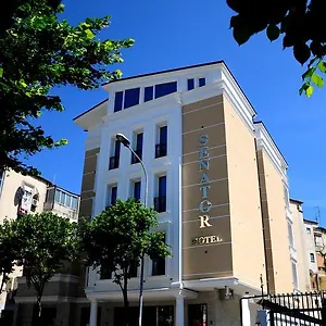Senator Tirana